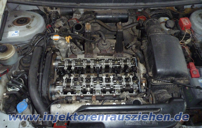 Wyciganie wtrysku z Kia Carnival z
                        silnikiem 2.9 CRD