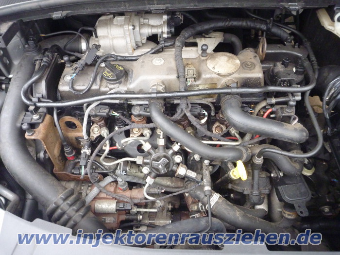 Wyciganie wtrysku z samochodu Ford
                          1,8 TDCI